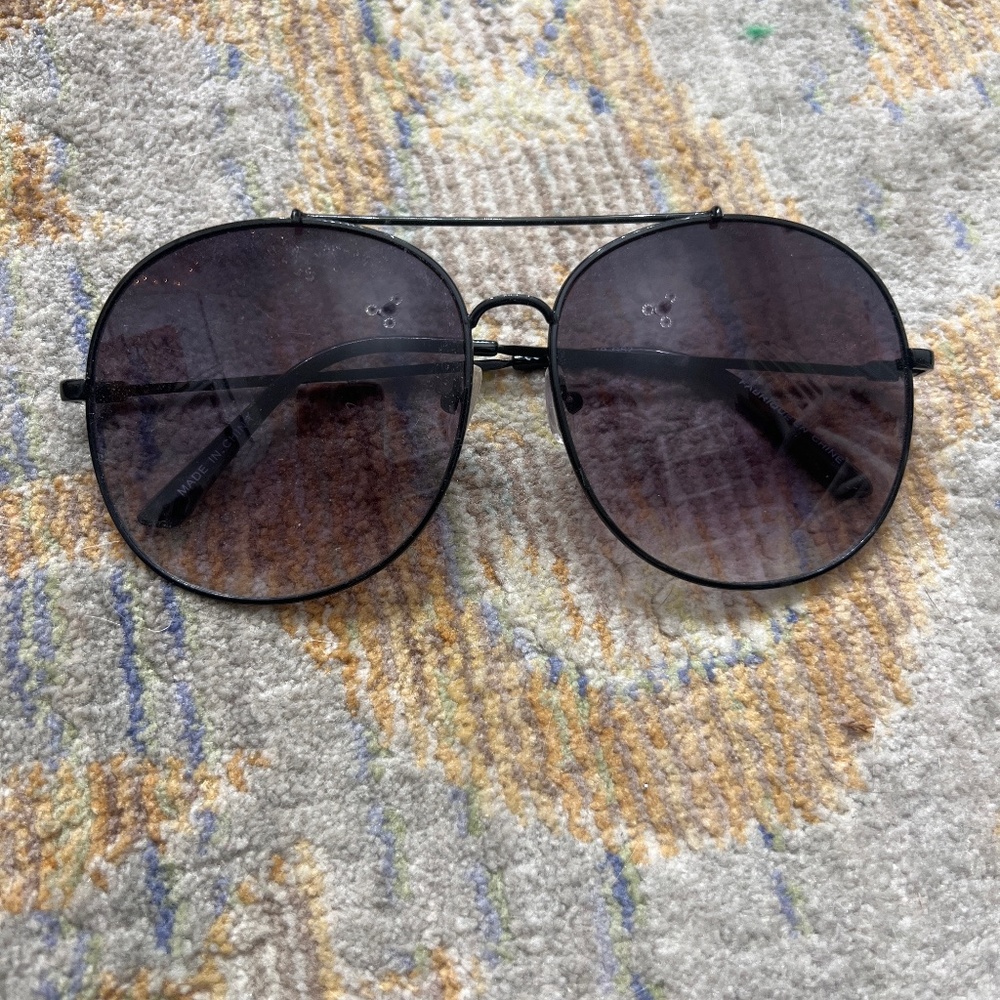Free People black sunglasses